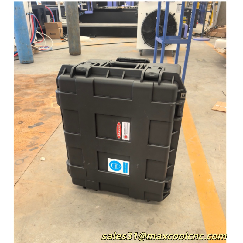 連続1200Wスーツケース型レーザー洗浄機 ミニポータブル錆 - Industrial Laser Rust Removal Machine のレビューと価格
